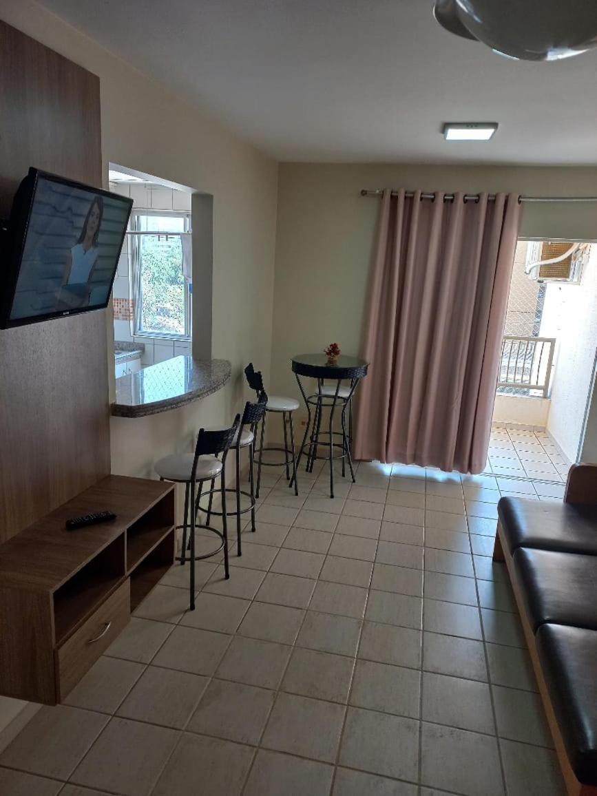 Apartamento Prive Thermas 01 - Ar Split Nos 2 Quartos, Ventilador Na Sala, Purificador Soft Gelada Natural *