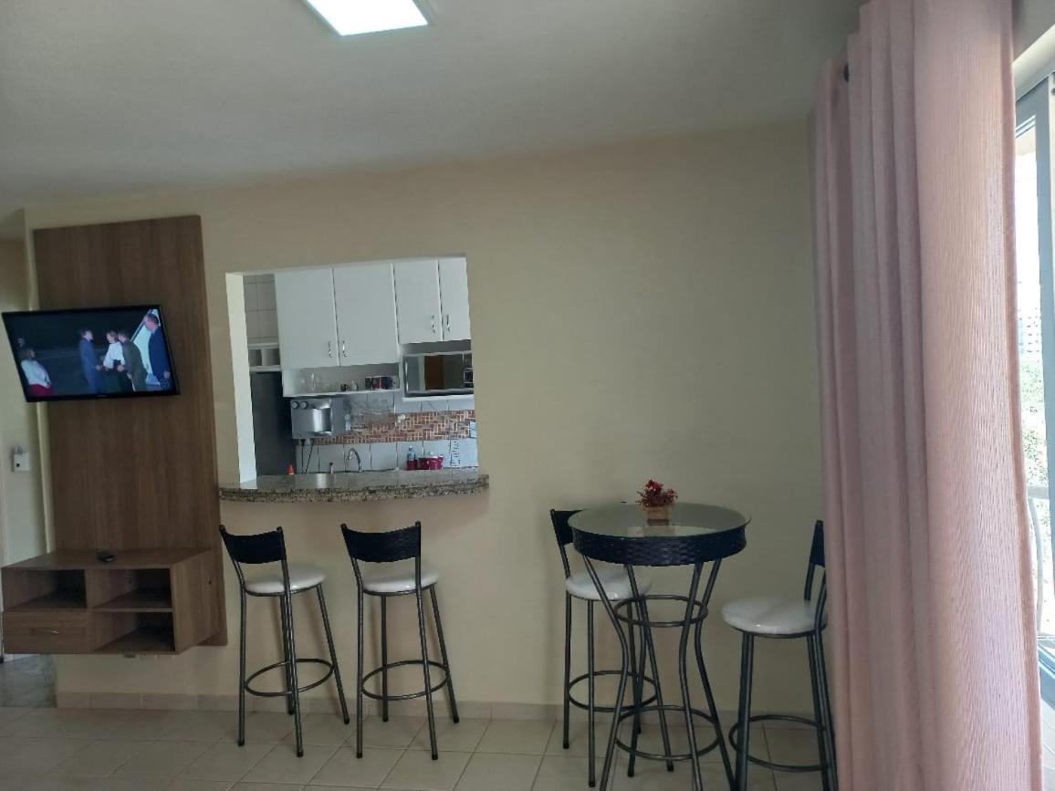 Prive Thermas 01 - Ar Split Nos 2 Quartos, Ventilador Na Sala, Purificador Soft Gelada Natural Apartment Caldas Novas