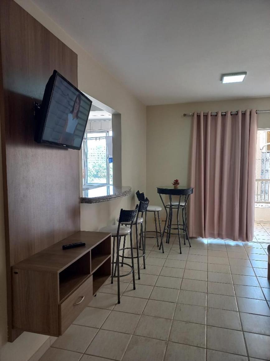 Apartment Prive Thermas 01 - Ar Split Nos 2 Quartos, Ventilador Na Sala, Purificador Soft Gelada Natural Caldas Novas